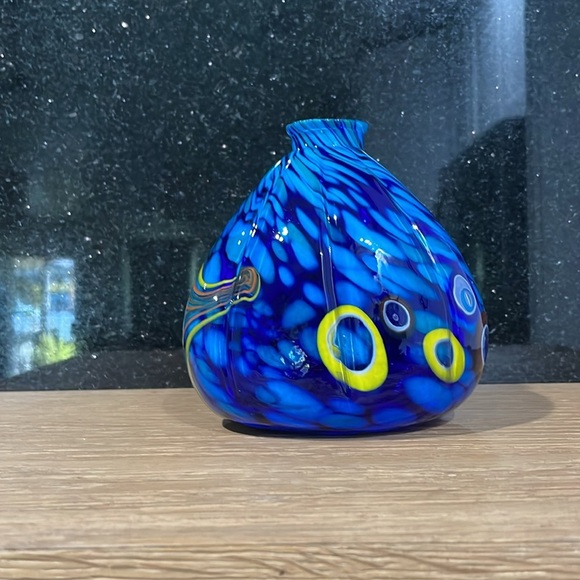 Beautiful Murano Glass Blue Multicolor Small Vase - Picture 3 of 11